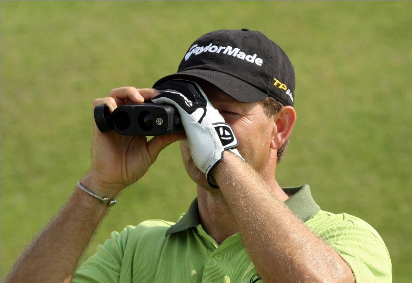 Buying A Golf Range Finder: A Buyer's Guide